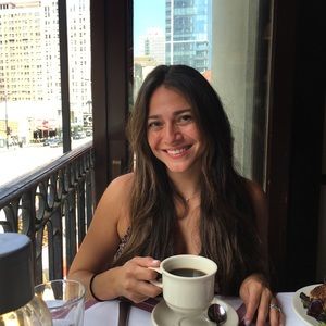 Meet your posher, Karla